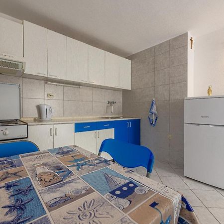 Apartment Bura Primošten Esterno foto